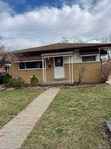 19636 Rensellor St Livonia, MI 48152