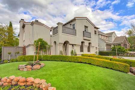 1800 Swan Falls Lane Roseville, CA 95661