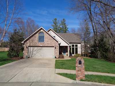 4005 Corkwood CT Columbia, MO 65203