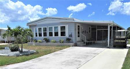 120 Nautical Dr North Port, FL 34287
