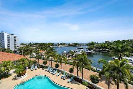1325 Snell Isle Blvd NE #403 St. Petersburg, FL 33704