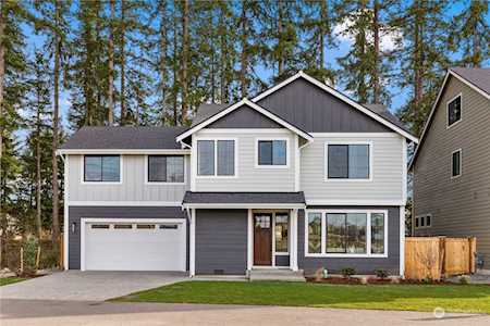 22433 SE 285th St Maple Valley, WA 98038