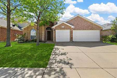 2908 Spotted Owl Drive Fort Worth, TX 76244