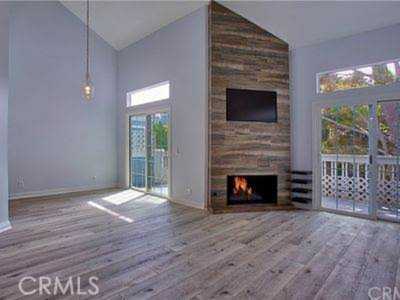 8132 Atwater Circle #204 Huntington Beach, CA 92646