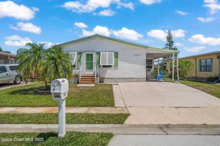 1907 NE Mango Street Palm Bay, FL 32905