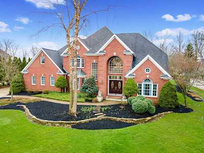 7579 Tartan Fields Drive Dublin, OH 43017