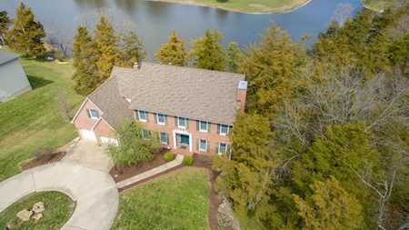 5733 E Waterfront DR Columbia, MO 65202