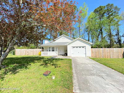 1212 Gerald Drive Jacksonville, NC 28540