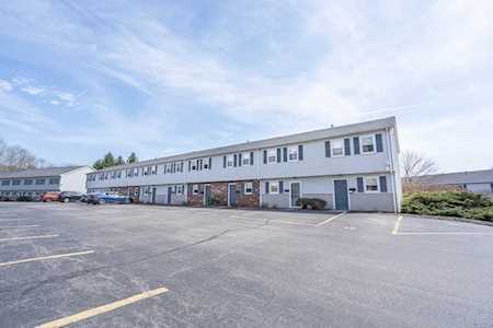 8 Crestview Dr #39 Spencer, MA 01562