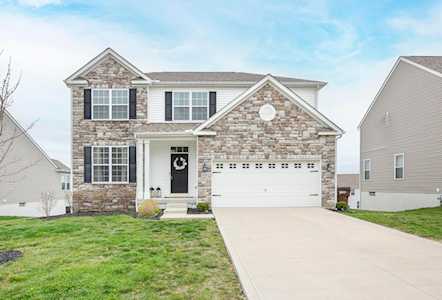 634 Crestview Drive Lithopolis, OH 43136