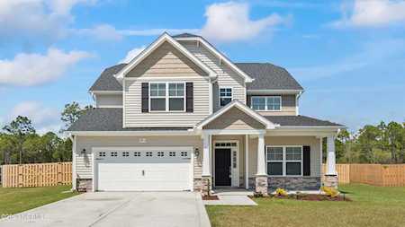 921-1 Needlerush Road Sneads Ferry, NC 28460