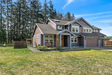 4733 383rd Ave SE Snoqualmie, WA 98065
