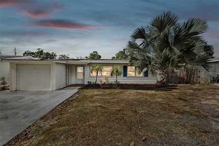 4629 56th Ave N St. Petersburg, FL 33714