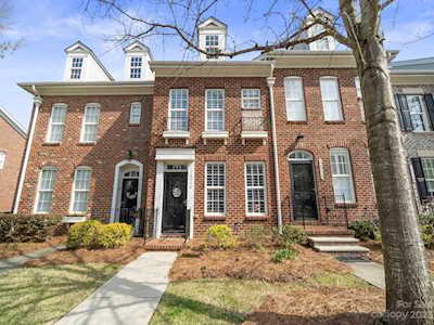 16956 Summers Walk Blvd Davidson, NC 28036