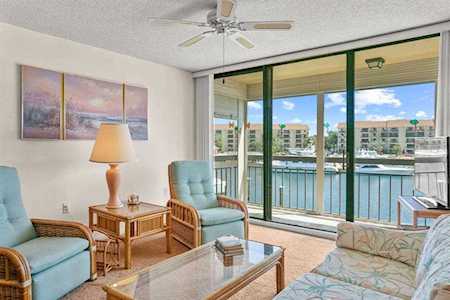 2501 Marina Isle Way #303 Jupiter, FL 33477