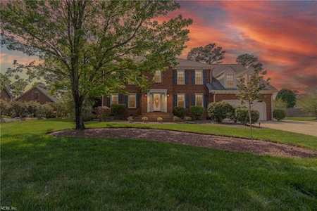 212 Silver Maple Dr Chesapeake, VA 23322