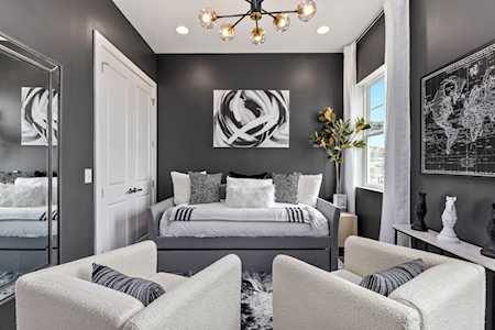 1409 Napoleon Nashville, TN 37207