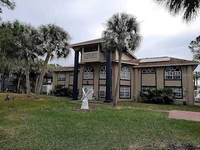 7104 Manor Beach Rd New Port Richey, FL 34652