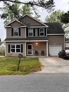 2220 Vicker Ave Chesapeake, VA 23324