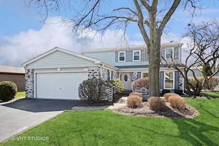 1113 E Cooper Dr Palatine, IL 60074