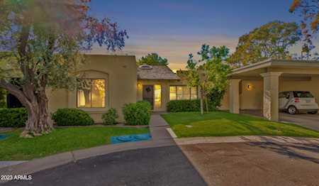 215 E Echo Lane Phoenix, AZ 85020