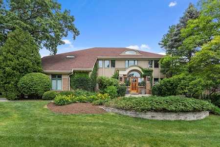 2264 Regency Woods Dr Lisle, IL 60532