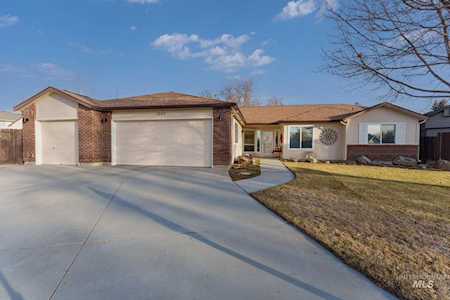 1220 N Notel Creek Pl Meridian, ID 83642-4212