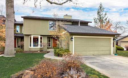 3583 N Plantation River Dr Boise, ID 83703
