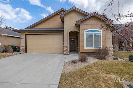 4676 N Schubert Ave Meridian, ID 83646
