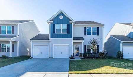 4810 Staffordshire Ln Charlotte, NC 28213