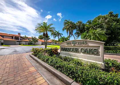 2115 Harbourside Dr #1004 Longboat Key, FL 34228