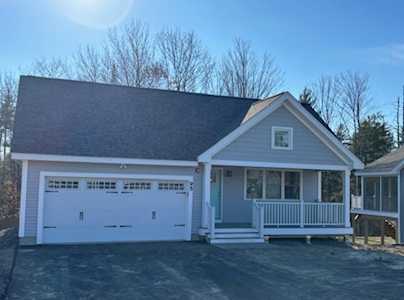 63 Three Ponds Dr #63 Brentwood, NH 03833