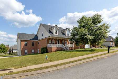 1236 Chapmans Retreat Dr Spring Hill, TN 37174