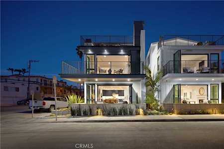 5532 E Ocean Blvd Long Beach, CA 90803