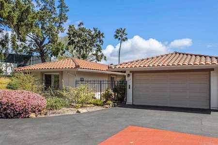 117 Villa Hermosa Ct. Solana Beach, CA 92075