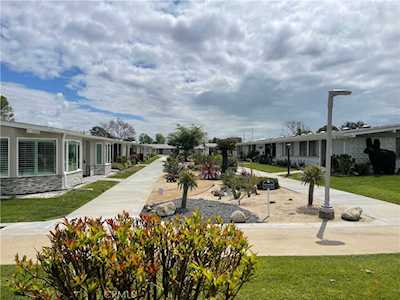 1664 Thunderbird , M2-#17C Dr Seal Beach, CA 90740