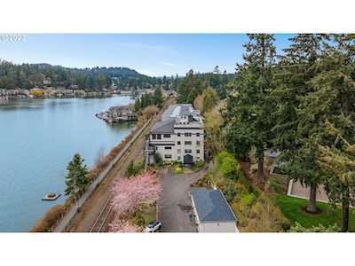 191 3rd ST #6 Lake Oswego, OR 97034