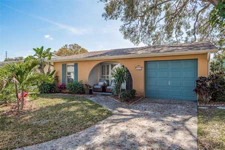 1007 Sandpiper Ct Dunedin, FL 34698