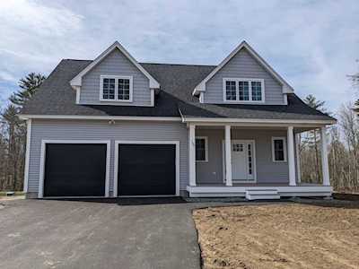 188 South Rd #1 Fremont, NH 03044