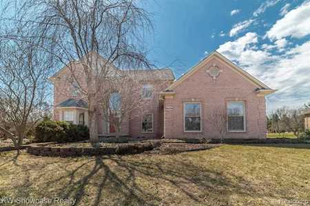 6486 Kennesaw Rd Canton Twp, MI 48187