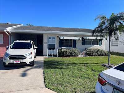 5114 Iris Dr N Pinellas Park, FL 33782