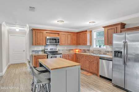 10825 Hampton RD Jacksonville, FL 32257