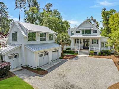 136 Stallings Island St Bluffton, SC 29910