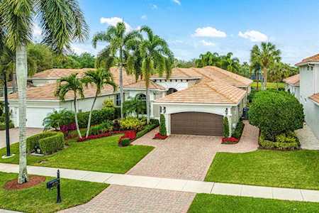 8179 Valhalla Drive Delray Beach, FL 33446