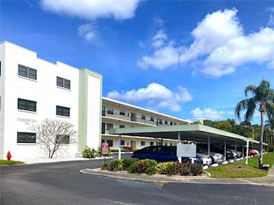 5980 Terrace Park Dr N #307 St. Petersburg, FL 33709