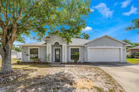 1465 Brayton CIRCLE Deltona, FL 32725