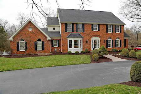 2155 Kehrs Ridge Dr Chesterfield, MO 63005