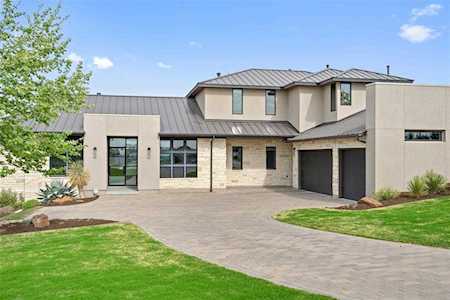 513 Bowcross PT Austin, TX 78738