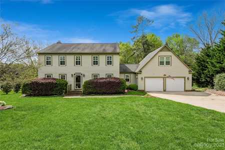 14420 Pommel Ln Matthews, NC 28105