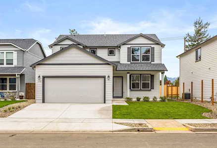 3608 Ford Dr #211 Medford, OR 97504